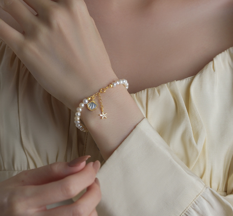 Delicate Freshwater Pearl Bracelet
