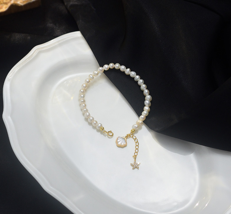 Delicate Freshwater Pearl Bracelet